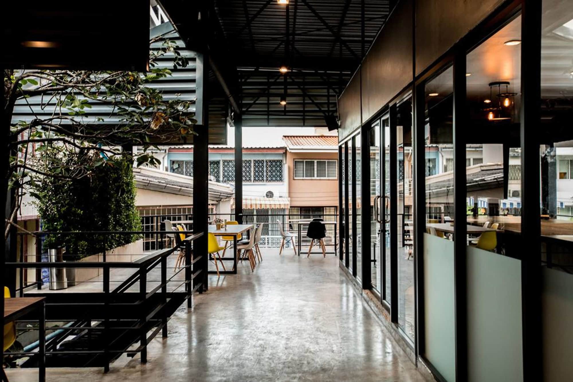 The Capsule By Unionspace (Adults Only) Bangkok Exterior photo