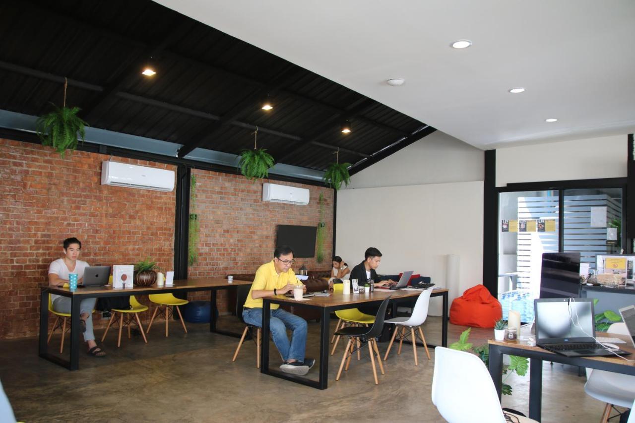 The Capsule By Unionspace (Adults Only) Bangkok Exterior photo