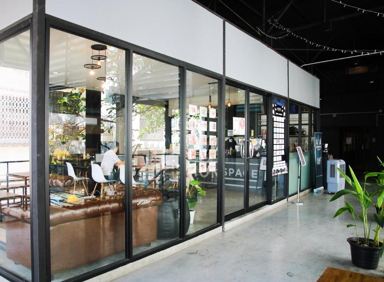 The Capsule By Unionspace (Adults Only) Bangkok Exterior photo