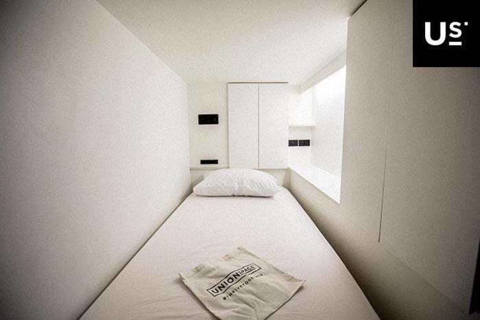 The Capsule By Unionspace (Adults Only) Bangkok Exterior photo